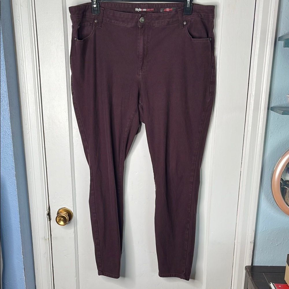 Style & Co 20W Jegging Pants Soft Wine Eggplant Purple Skinny Leg Stretch 20